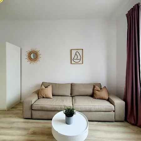 78 Apartment