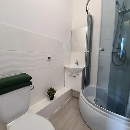 78 Apartment *